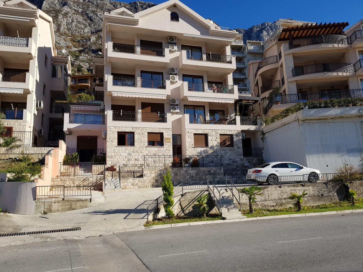 Apartment Stella Di Cattaro Eksteriør billede