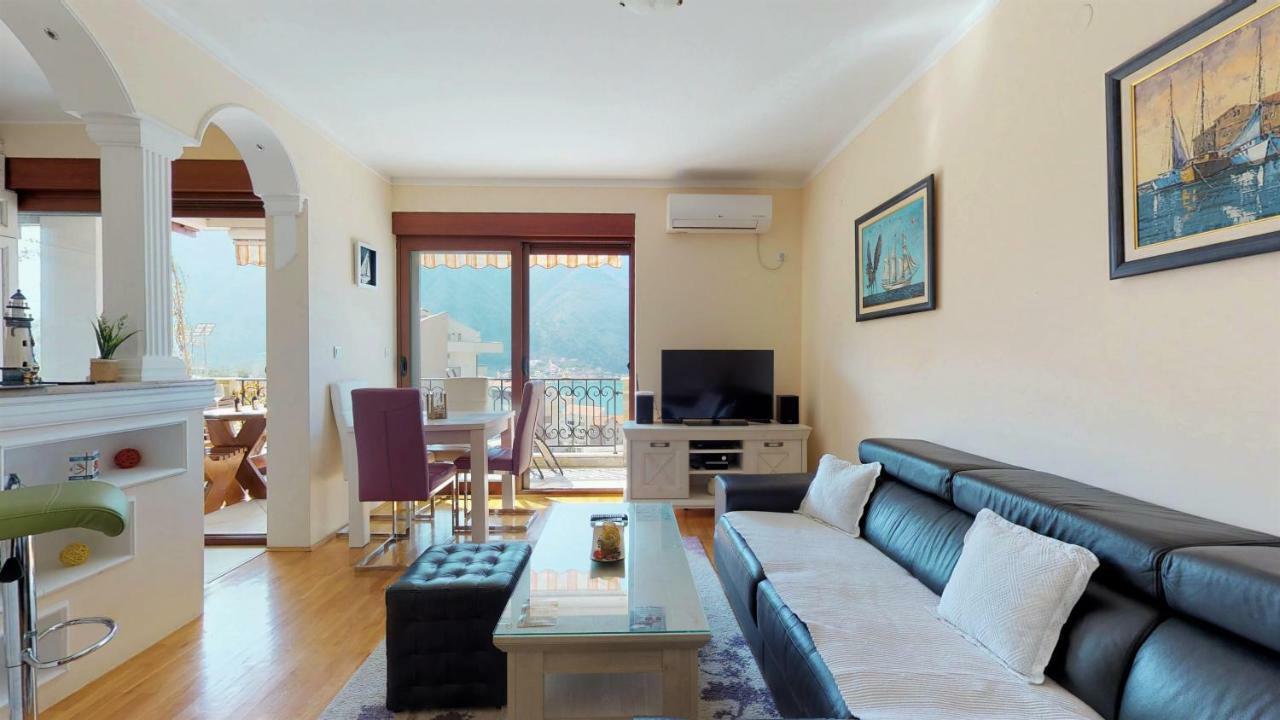 Apartment Stella Di Cattaro Eksteriør billede